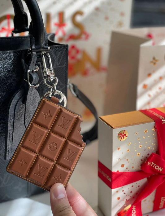 🍫 L&V Chocolate - Style Leather Keychain & Bag Charm 🍫