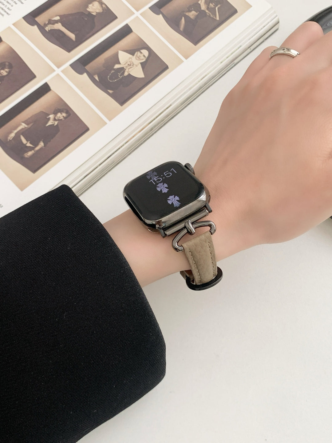 Fashion D Leather Band