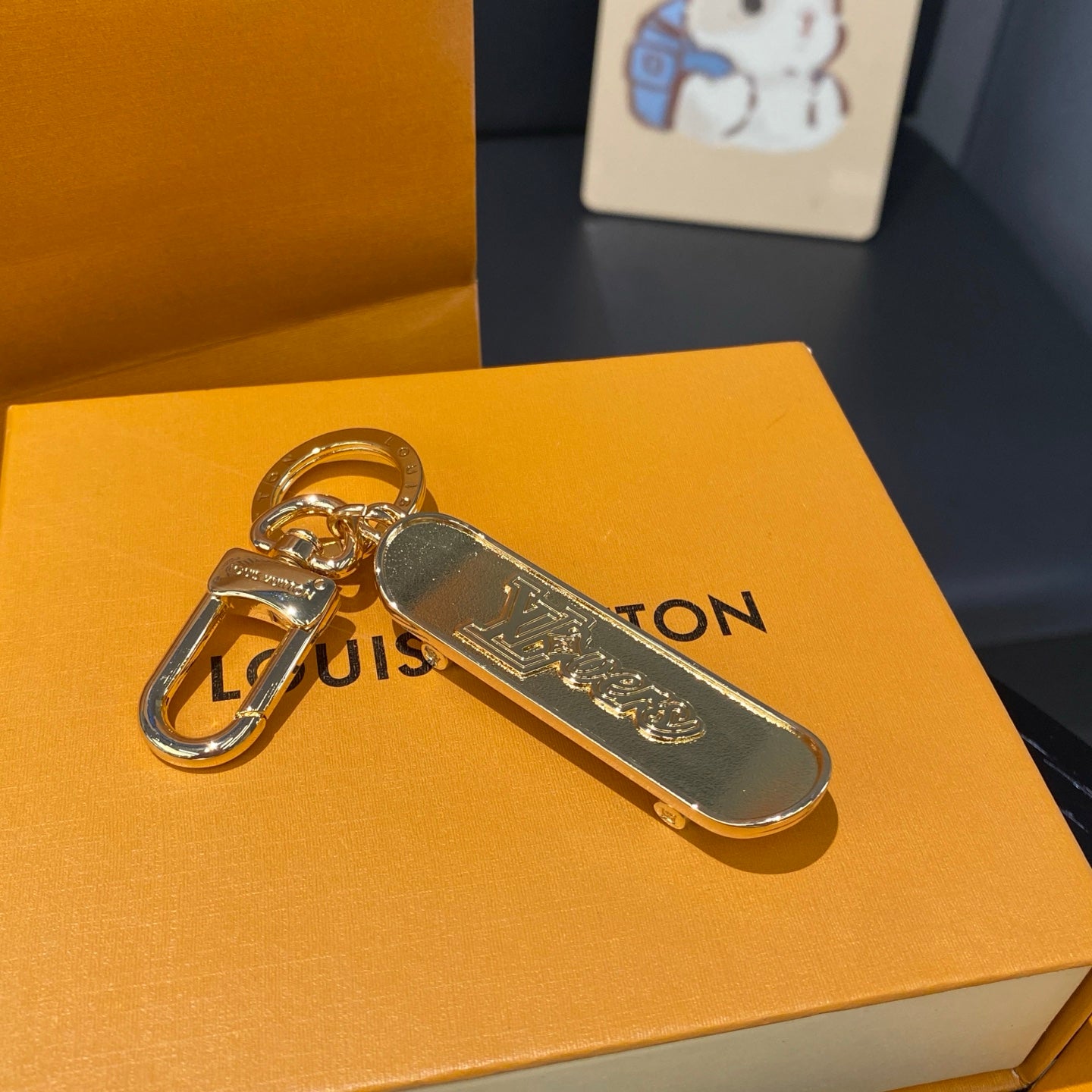 Luxury hanging ornament/keychain L-007