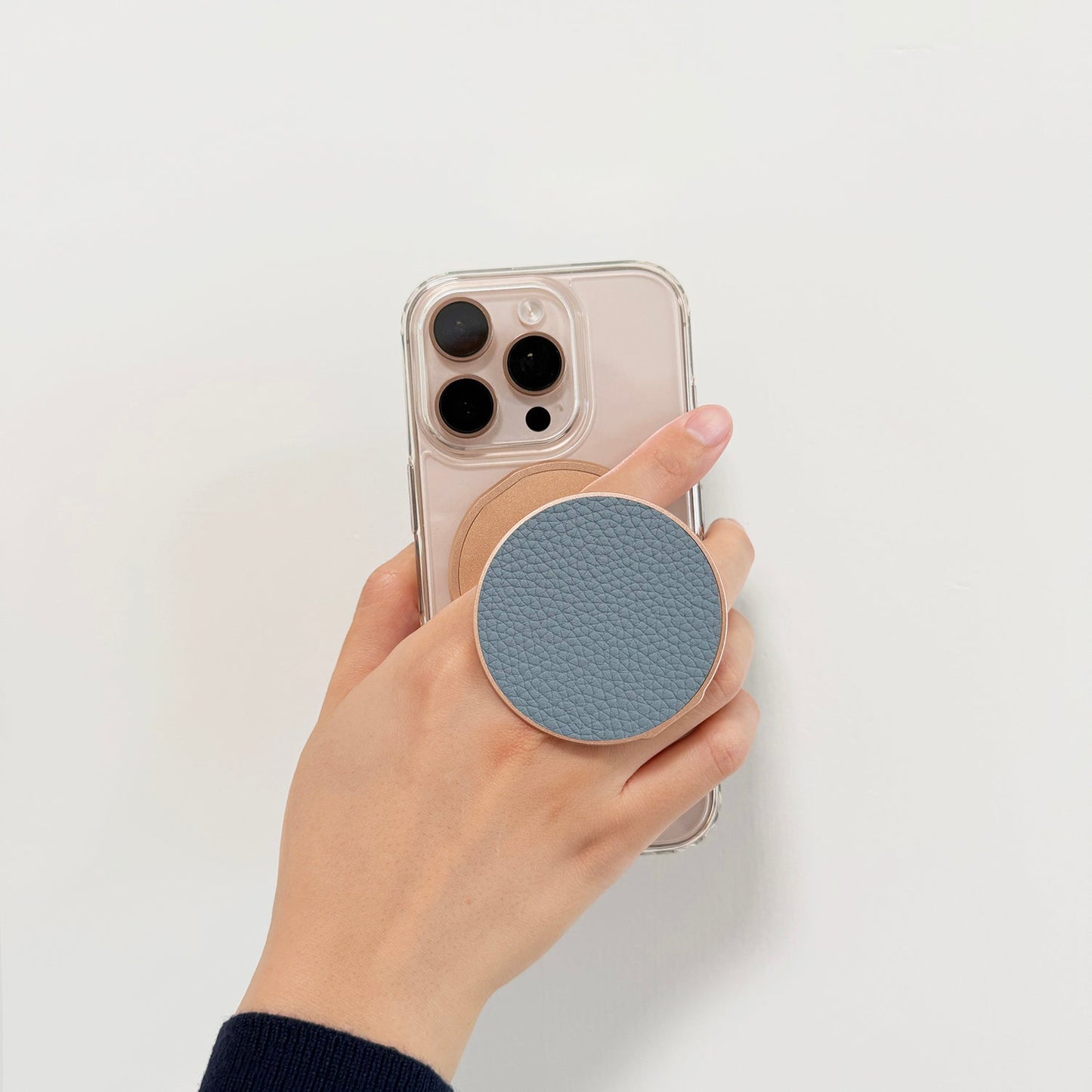 iPhone 17 Pro MagSafe HD Clear Case with Grippit Leather Grip Stand