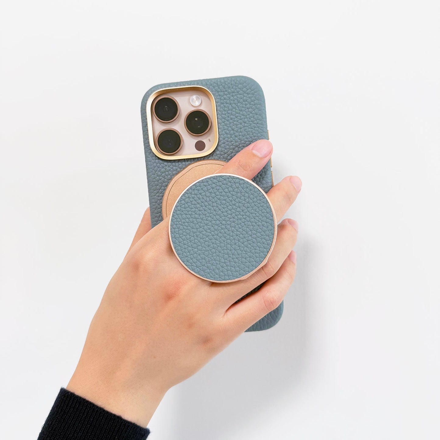 iPhone 17 Pro MagSafe Leather Case with Grippit Grip Stand