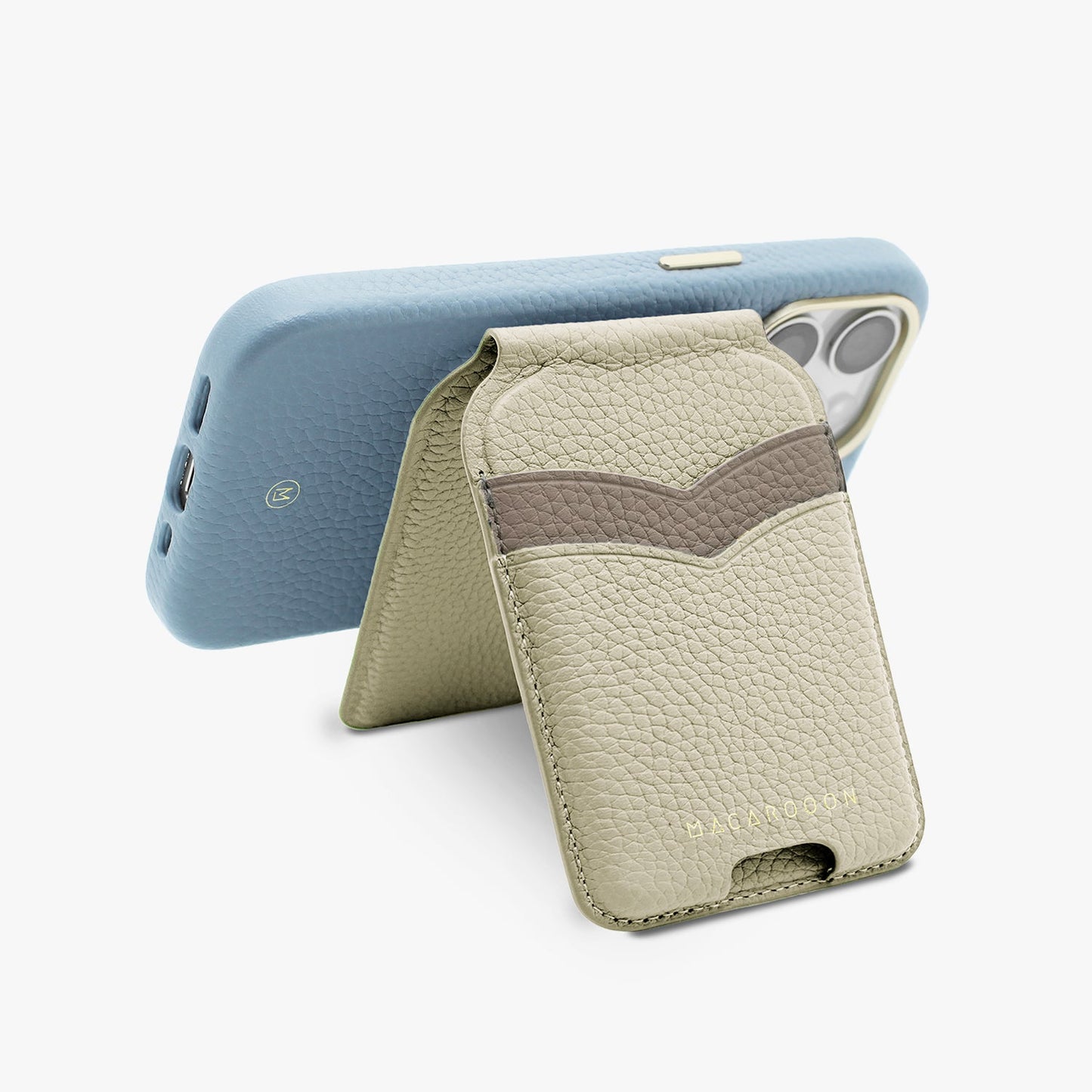 iPhone 17 Pro Leather MagSafe Case + Leather MagSafe Wallet Stand with Mirror