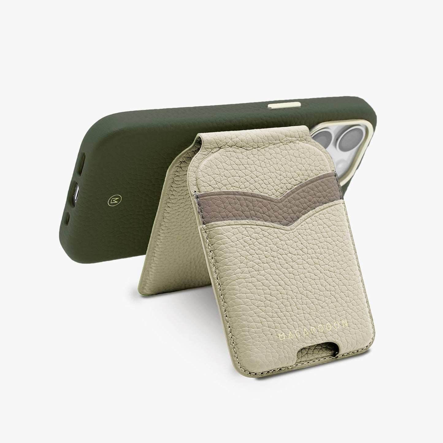 iPhone 17 Pro Leather MagSafe Case + Leather MagSafe Wallet Stand with Mirror