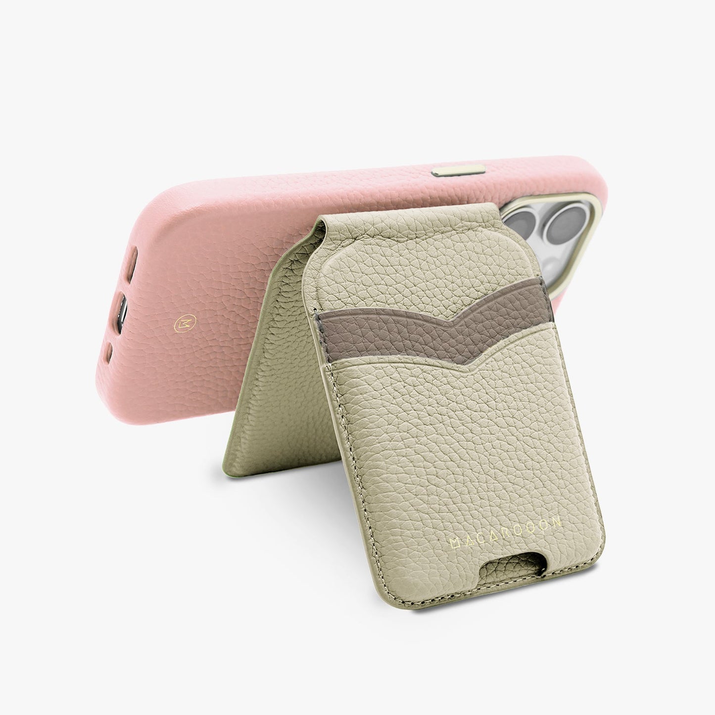 iPhone 17 Pro Leather MagSafe Case + Leather MagSafe Wallet Stand with Mirror