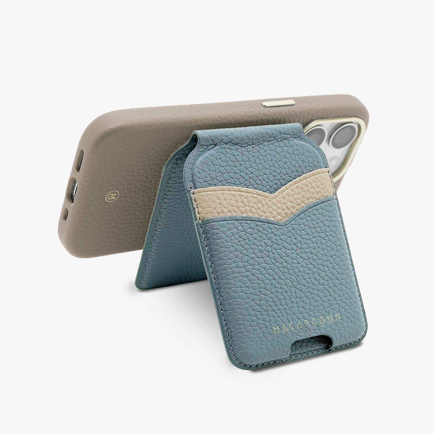 iPhone 17 Pro Leather MagSafe Case + Leather MagSafe Wallet Stand with Mirror