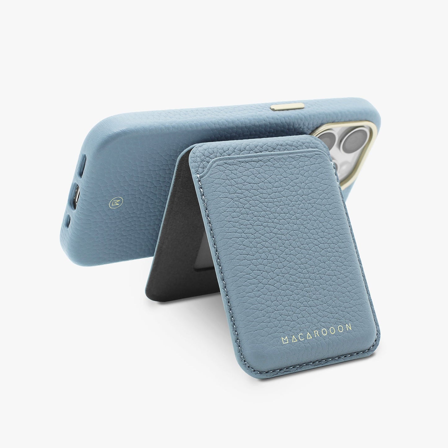 iPhone 17 Pro Leather MagSafe Case + Leather MagSafe Wallet with Stand