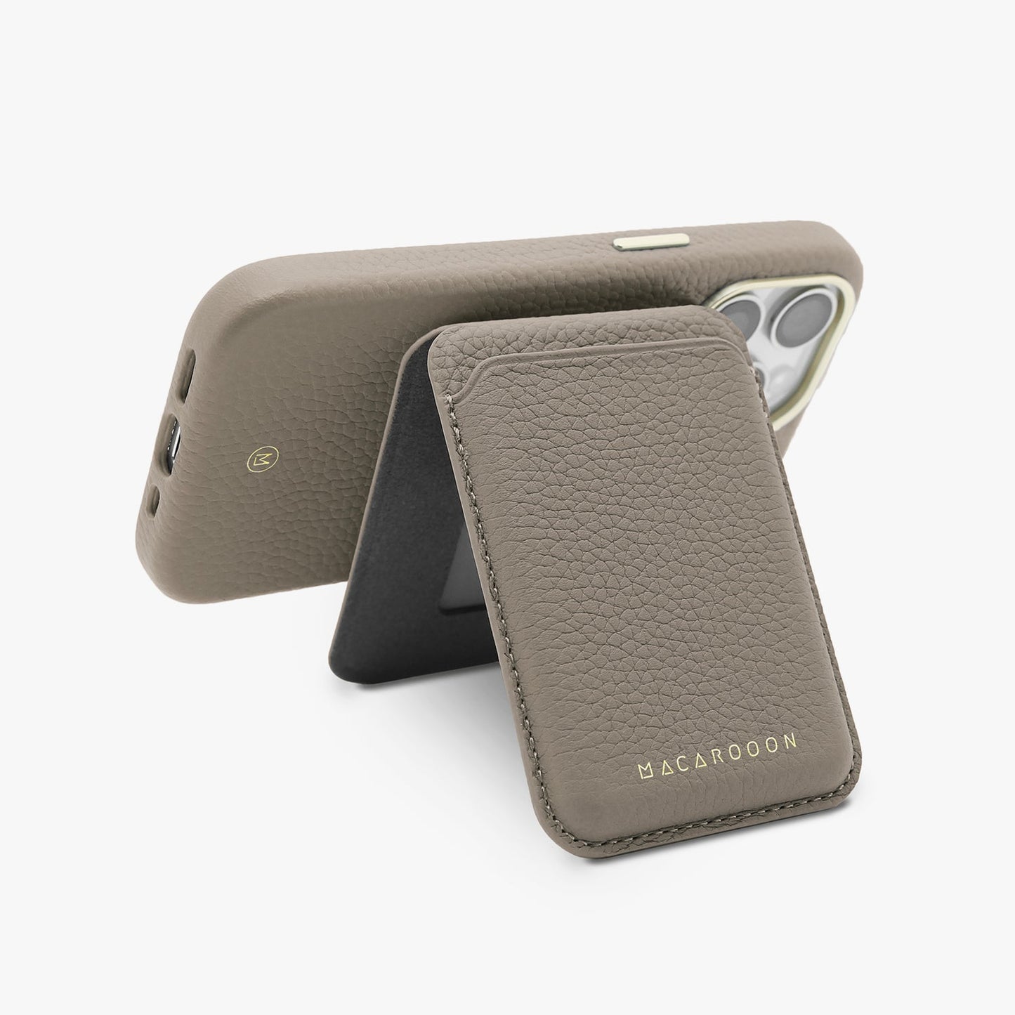 iPhone 17 Pro Leather MagSafe Case + Leather MagSafe Wallet with Stand