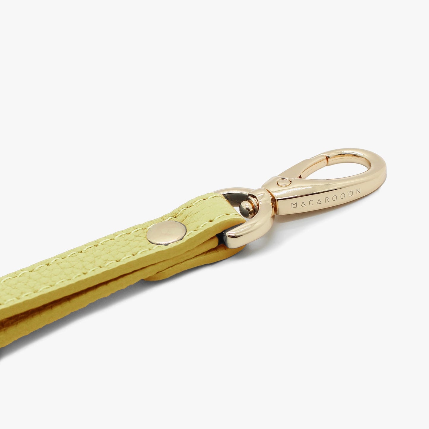 iPhone 17 Pro Clear Case with Wrist Leather Strap