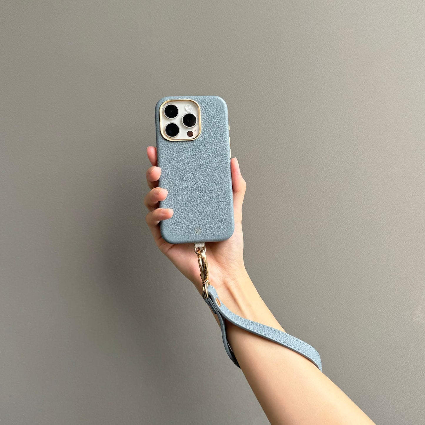 iPhone 17 Pro Leather MagSafe Case with Wrist Leather Strap