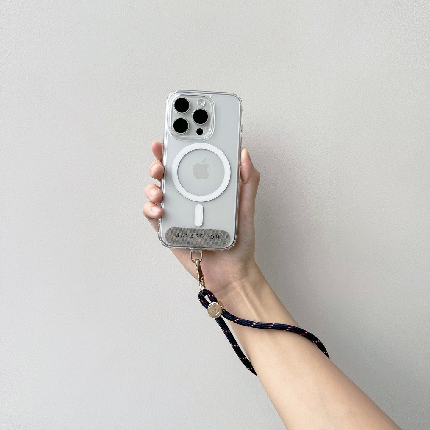 iPhone 17 Pro Clear Case with Wrist Rope Strap