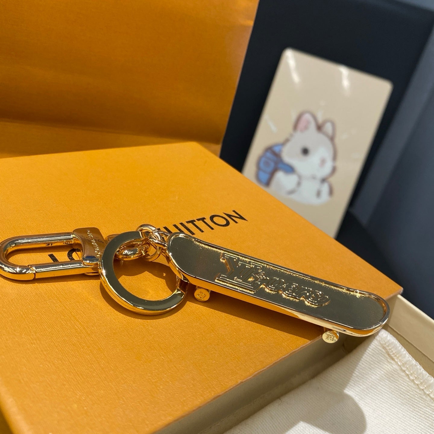 Luxury hanging ornament/keychain L-007