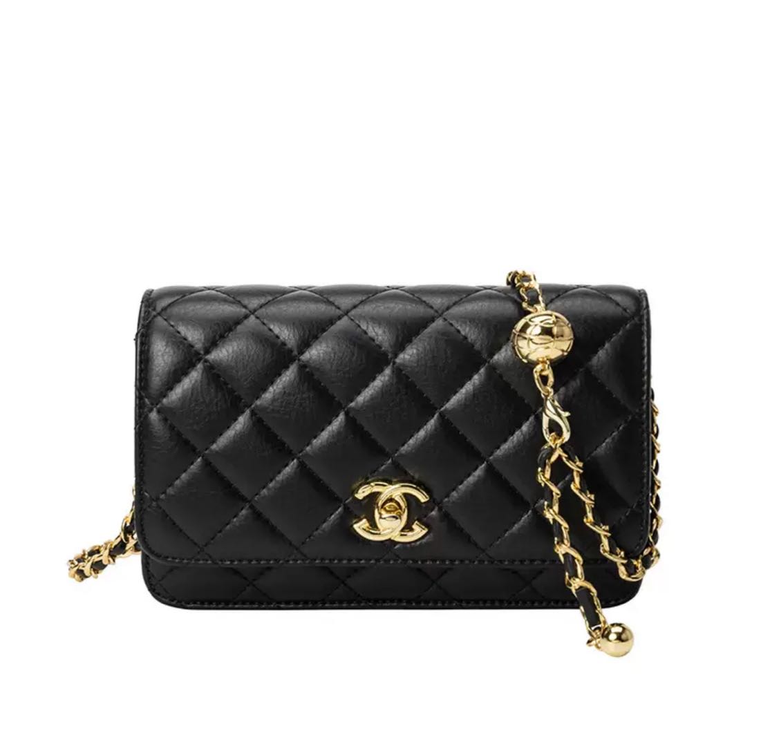 Wallet On Chain Shiny Lambskin Pearls Gold Tone Metal