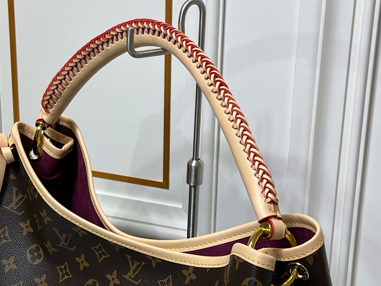 Stylish handbags 012